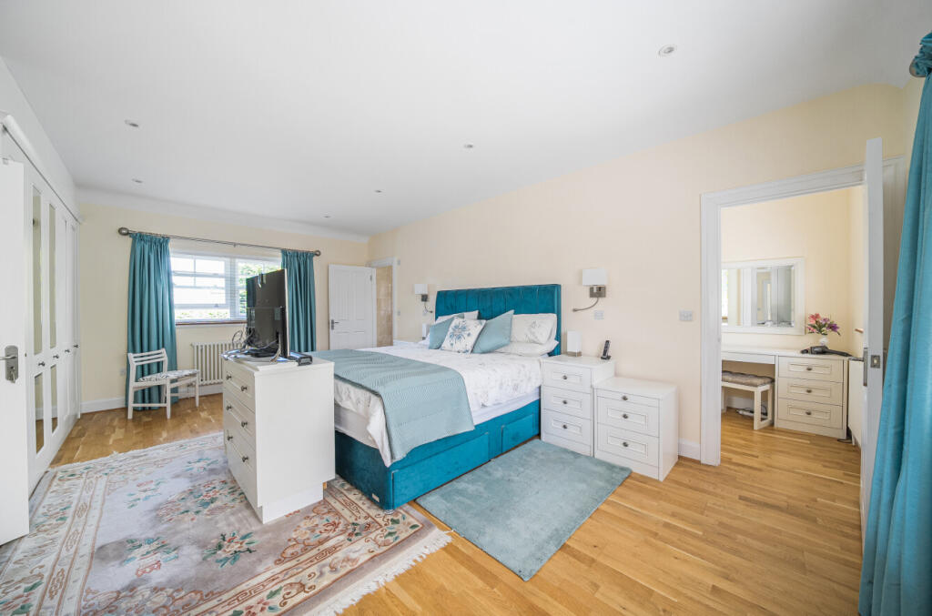 46-6821fb5ce8dd5-...