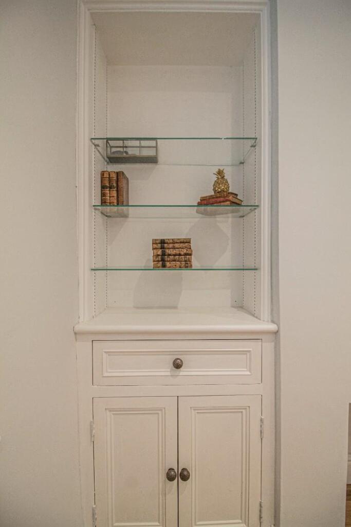 46 Garland Street [Display Cabinetry].jpg