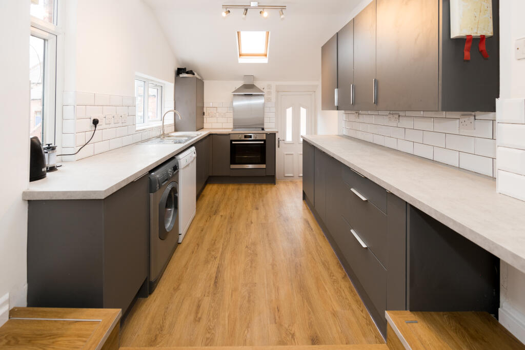 69 CR New Kitchen-6.