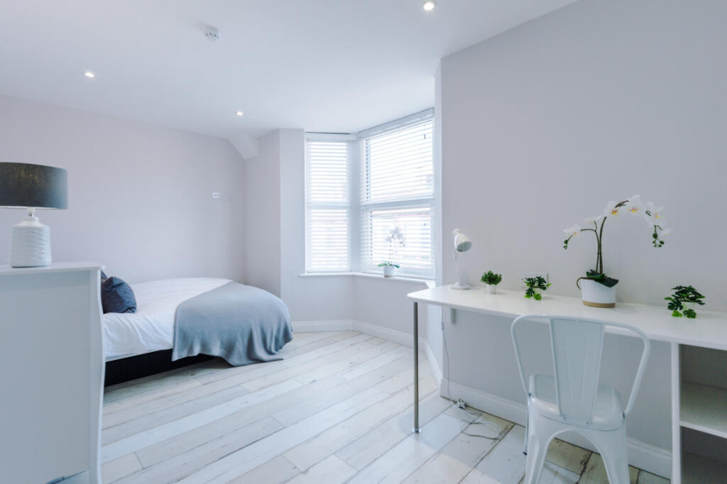 70 Langton Road Bedroom 21