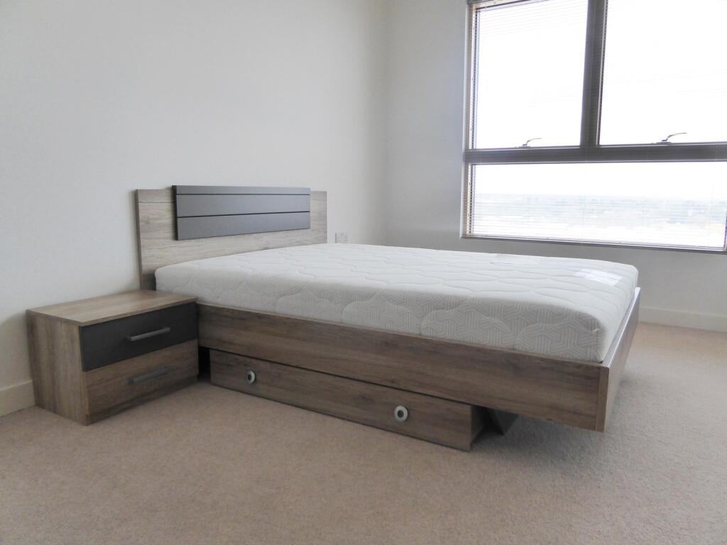 Bed1