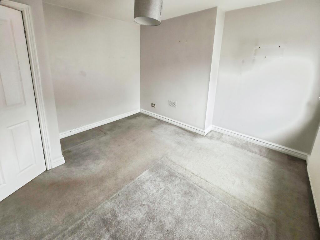 537c7673-LONCAR-3 T202510031433.jpg