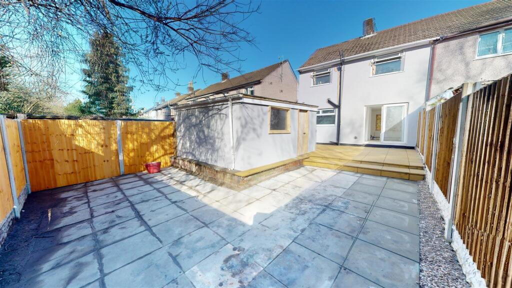 Brookway Lane Rear Garden