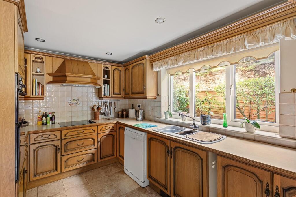 1 Beechwood Road-14.jpg