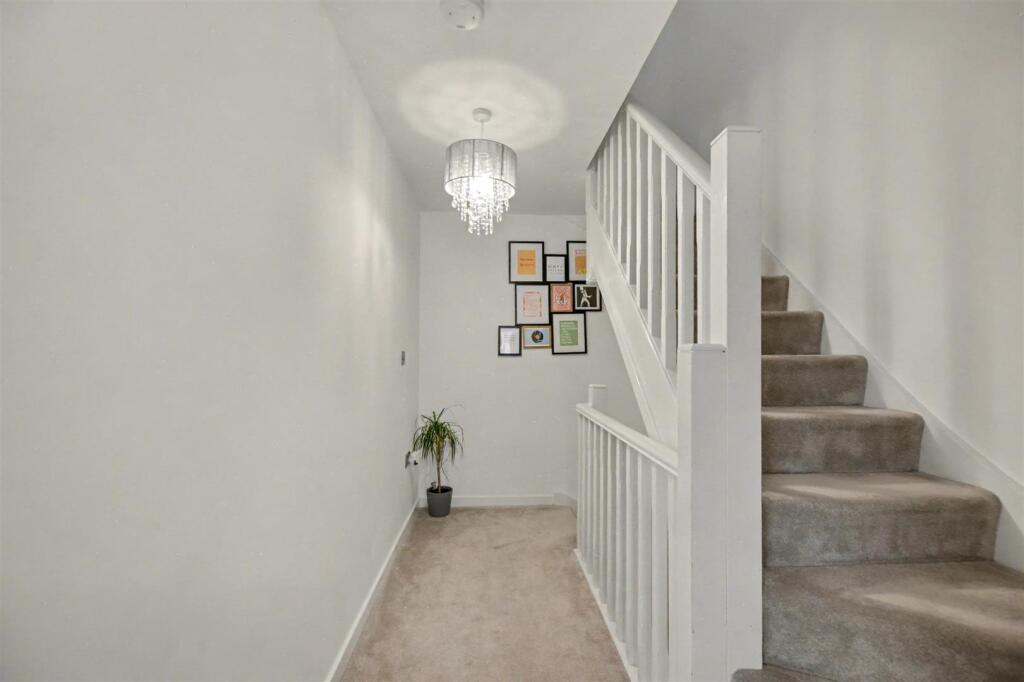 1st Floor Landing.jpeg
