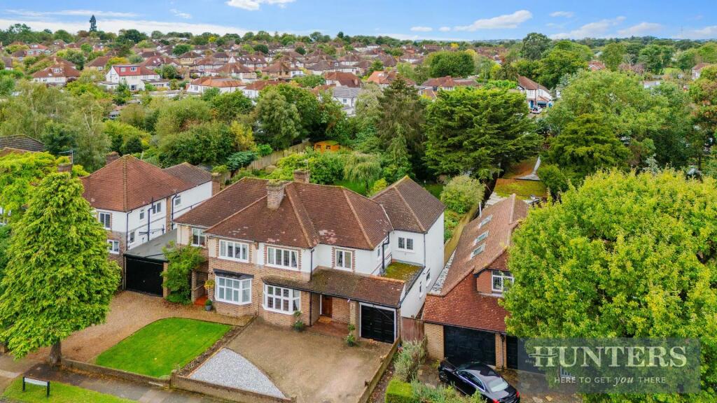 AVONDALE AVENUE DRONE (6).jpg