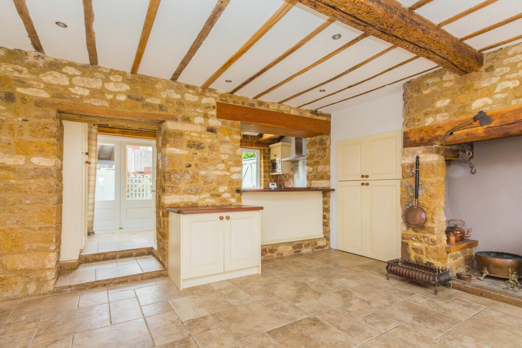 Kitchen/Dining Ro...