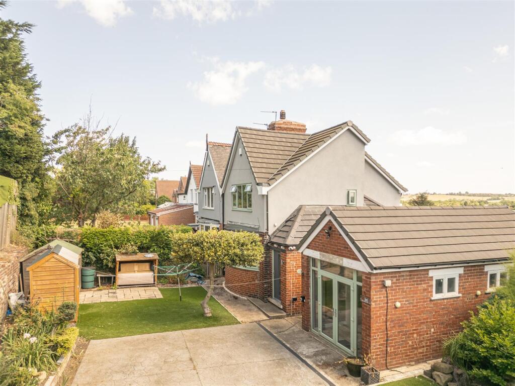 71 - 15 Pontefract Road S72 8AY.jpg