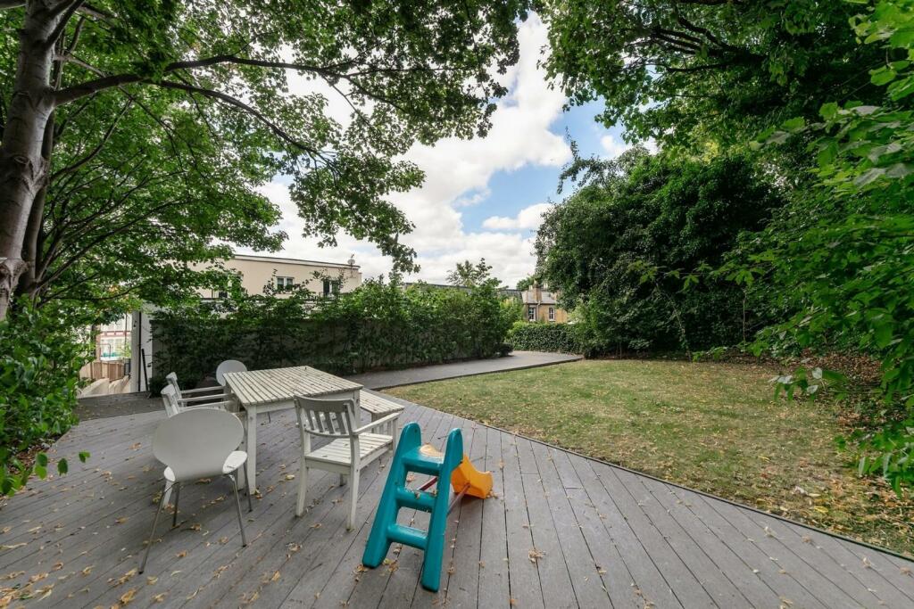 Garden (3).jpg