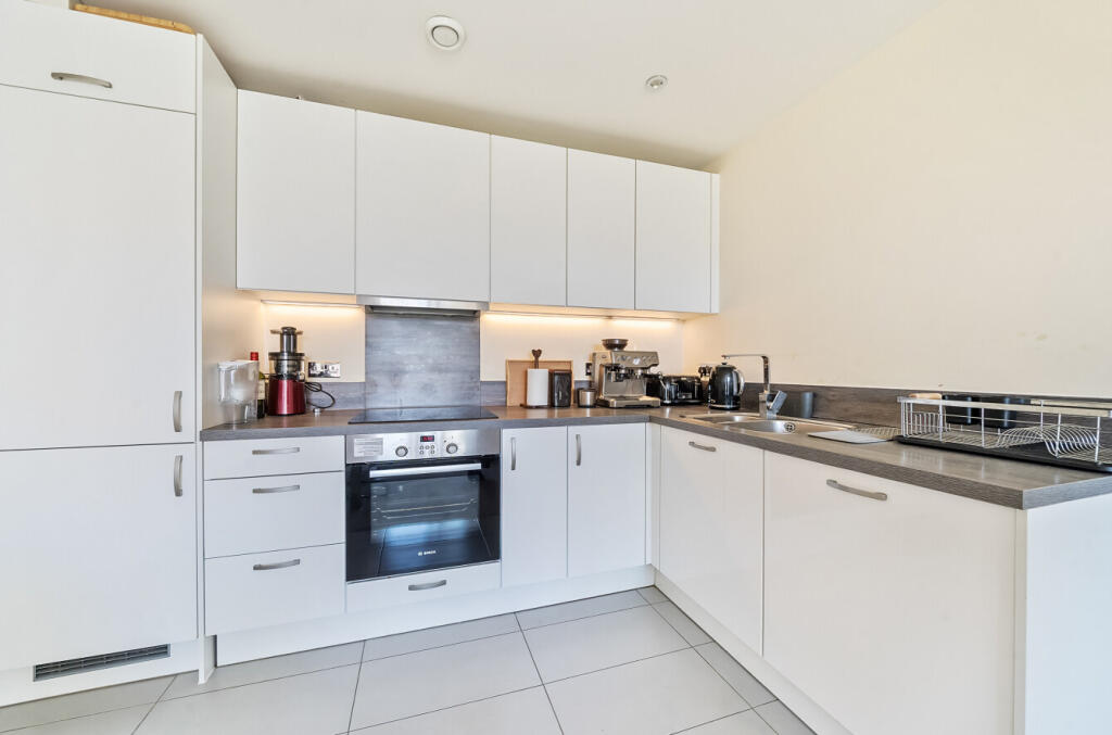 1312370-6-68654b8...