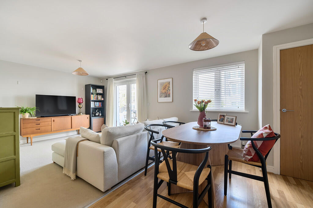 1302737-12-683db8...