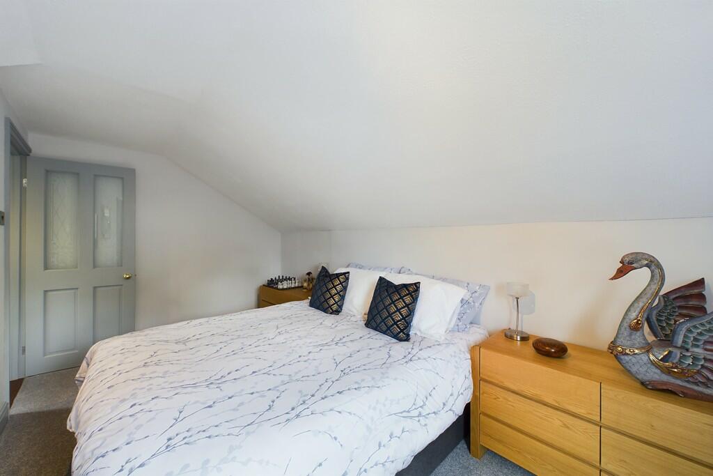 CAM01689G0-PR0401...