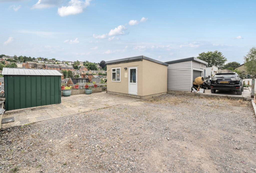 1315862-31-68640f...