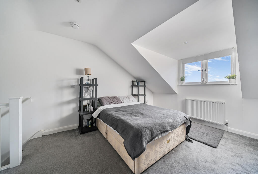 1373855-18-69023b...