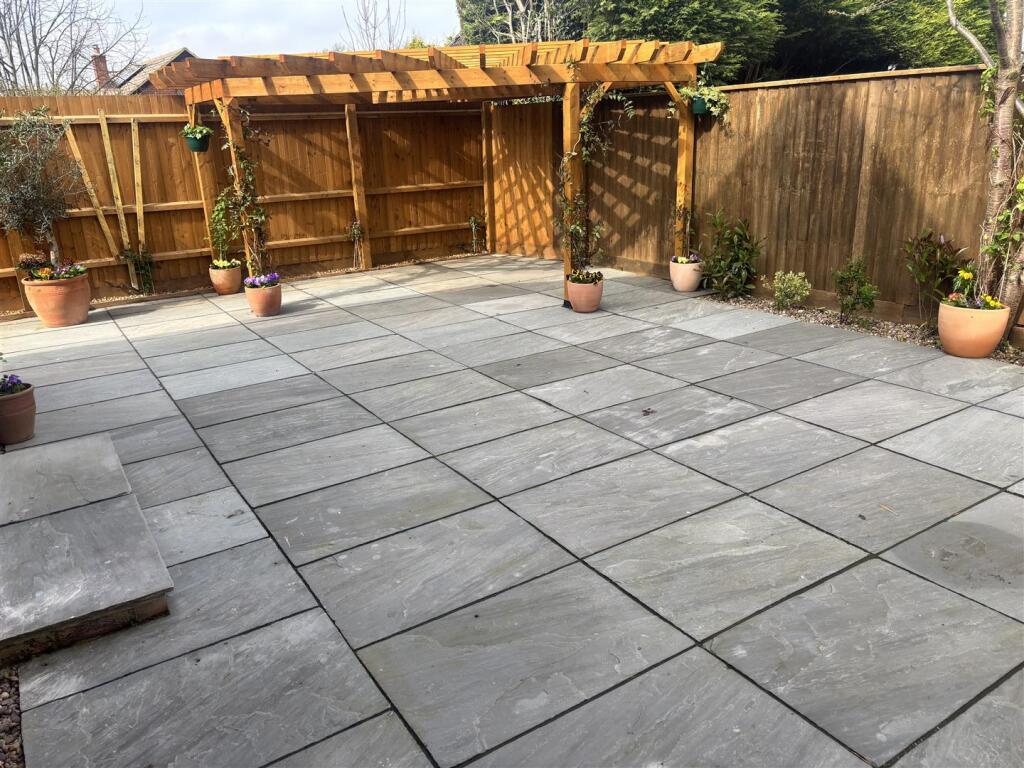 Siltside garden 4.jpg