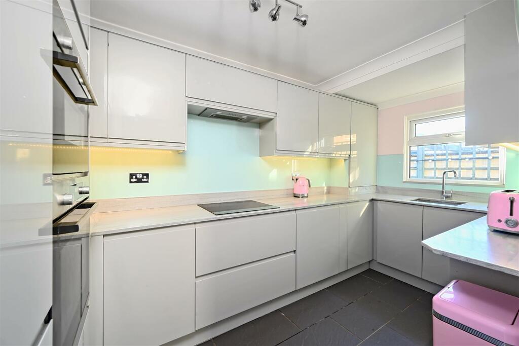 55 mile oak rd bn4 (9).jpg