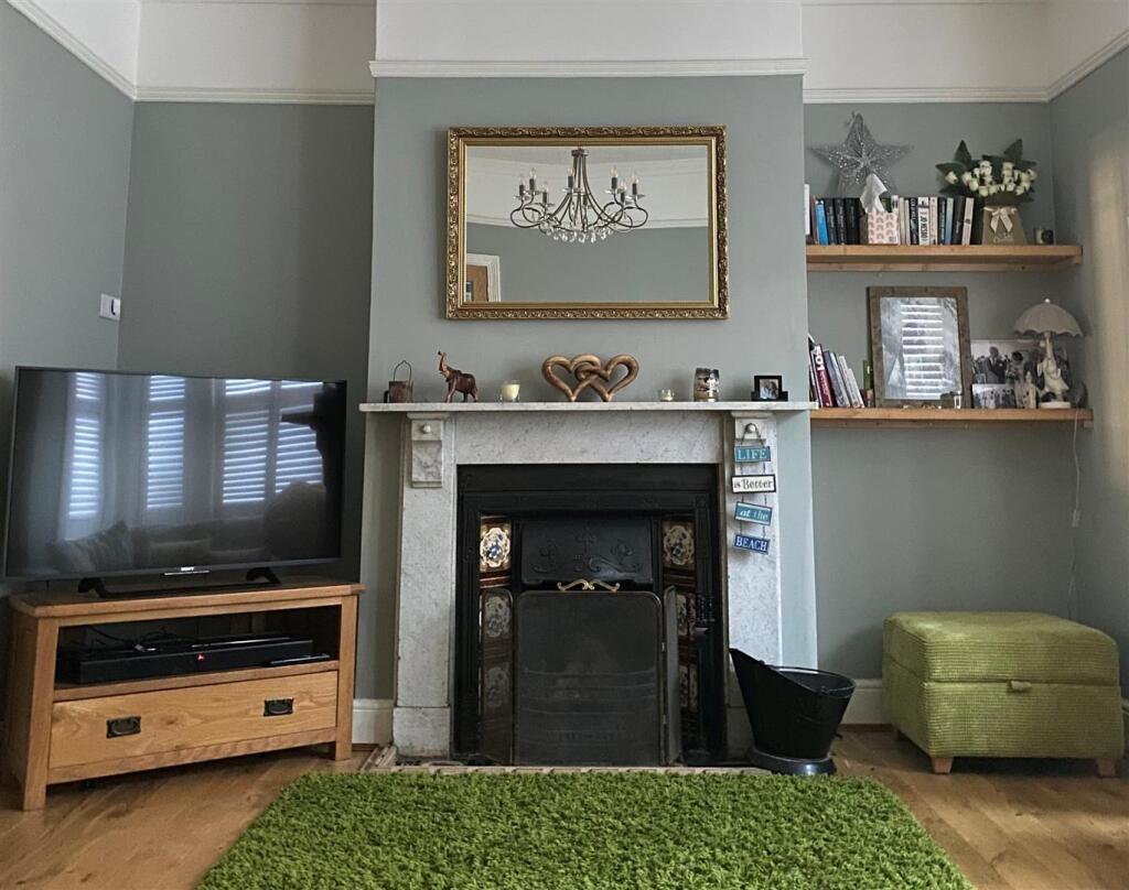 Fireplace Lounge 1.jpg