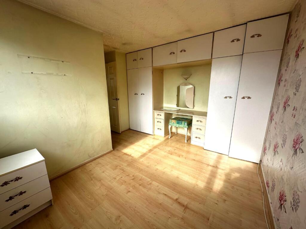 Borough bedroom 6.jpeg