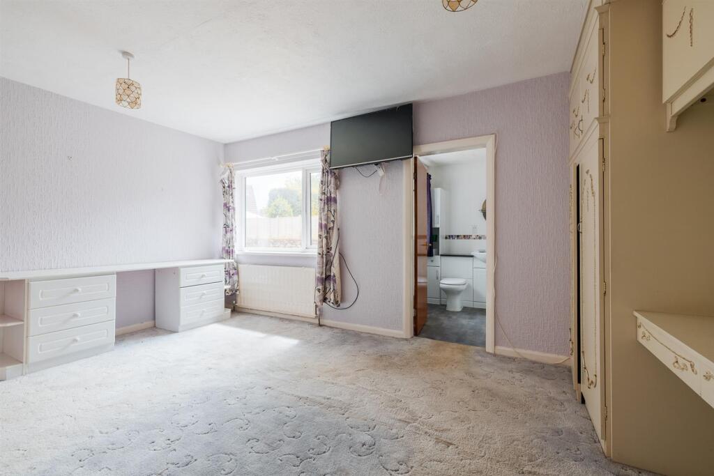 71 Raby Drive-22.jpg