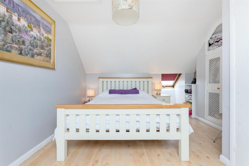 bedroom3.jpg