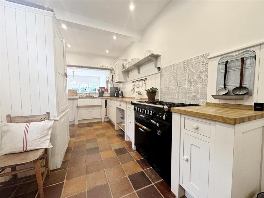 Breakfast Kitchen