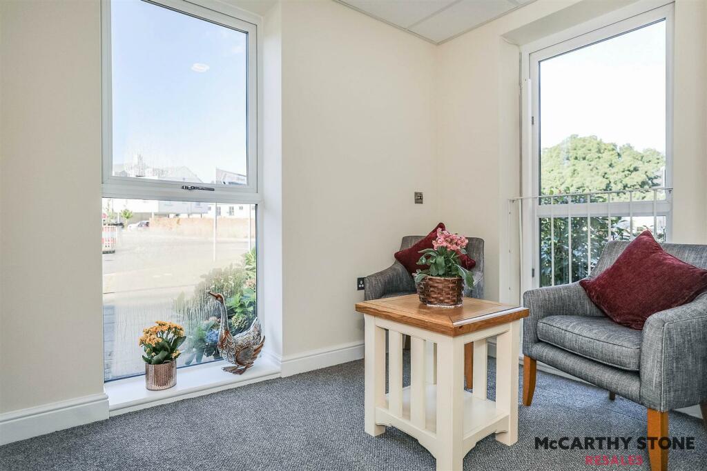 14elmtreecourt-23.jpg