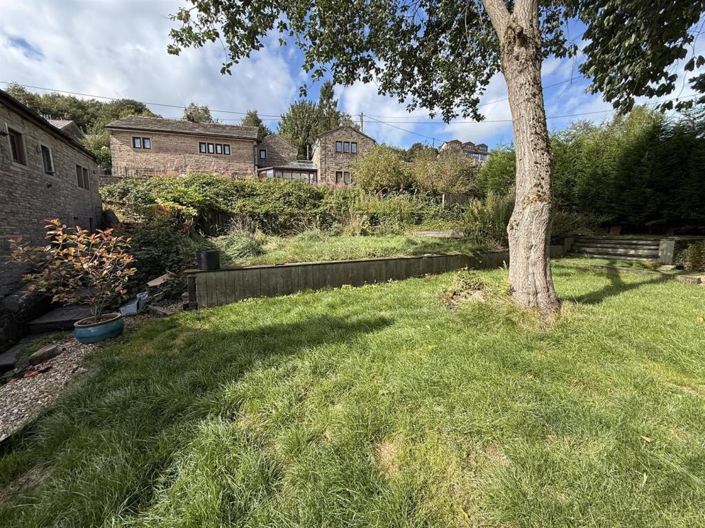 PHOTOGRAPH OF THE LAND