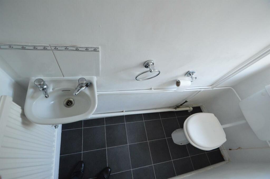 CLOAKROOM