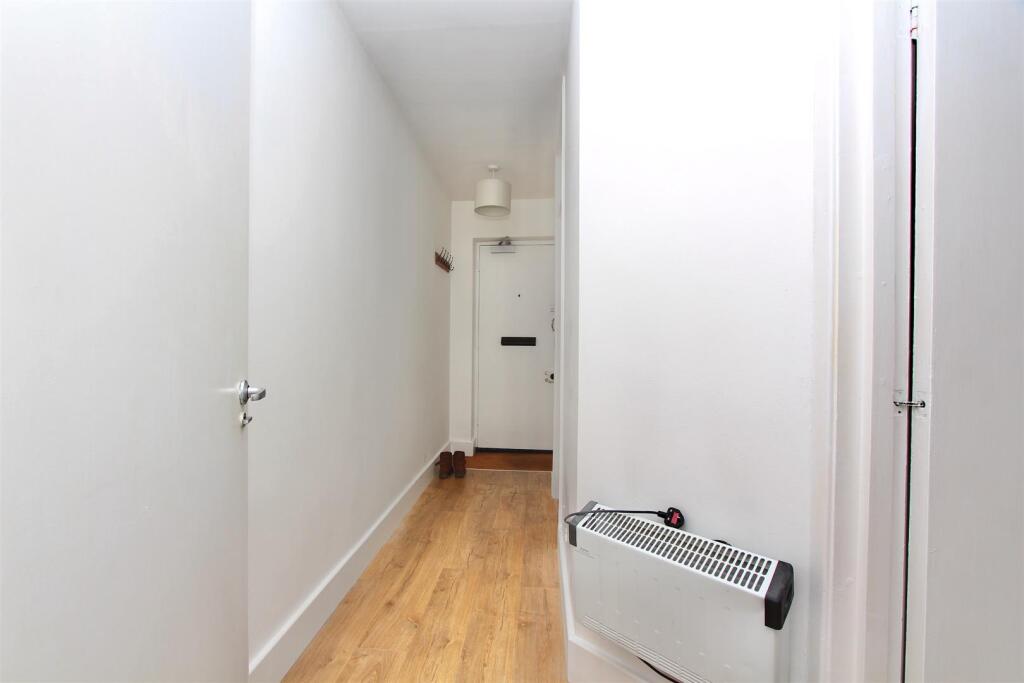 Shakespeare Walk, N16