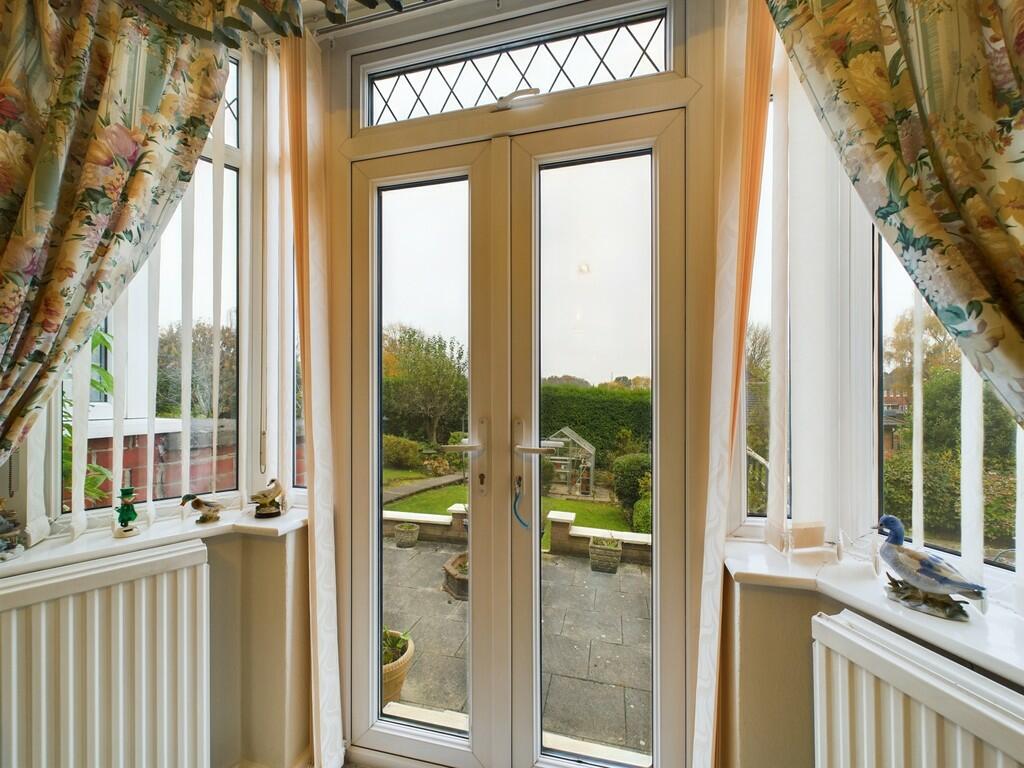 CAM02060G0-PR0251...