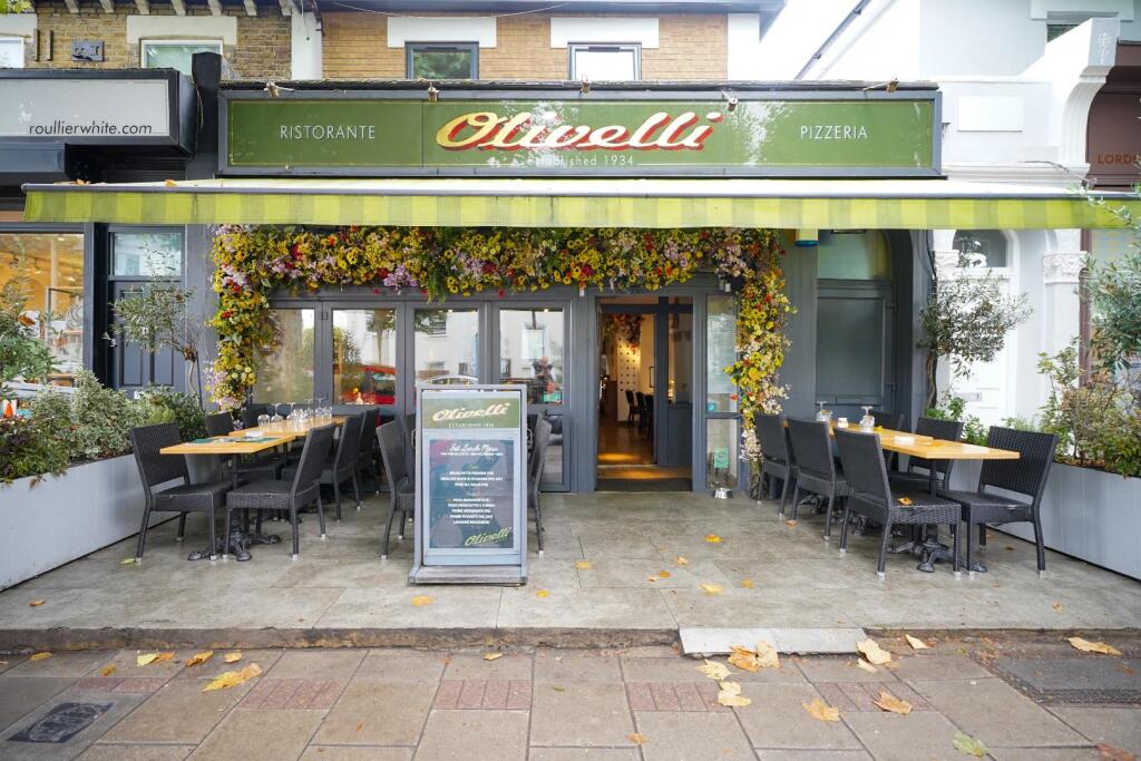 Olivelli.jpg
