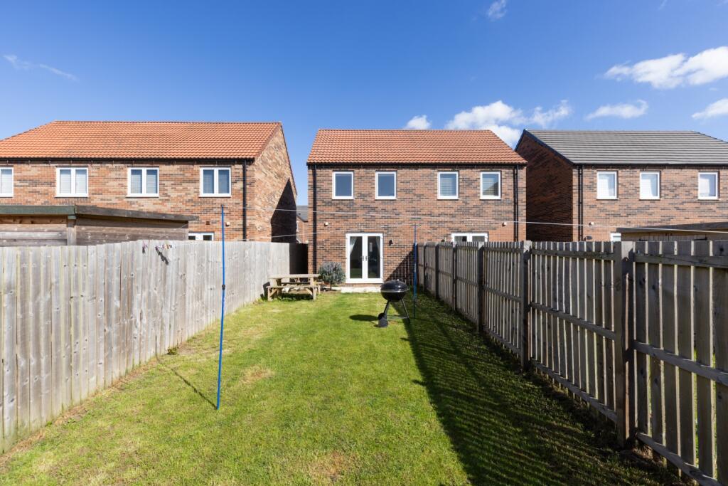 Exterior Rear Garden Paul Benson Ewemove Goole And