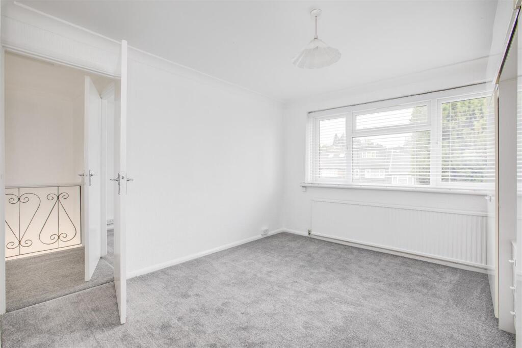 109 Arnison Avenue, HP13 6BU-4.jpg