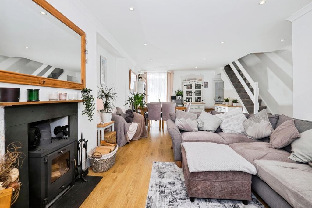 Living/Dining Room