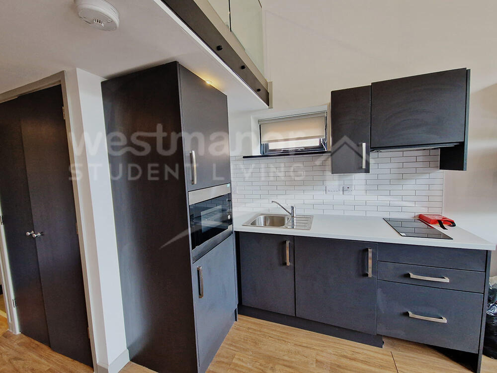 FLAT 27