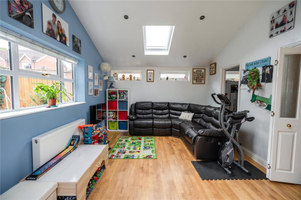 Sun Room (2)