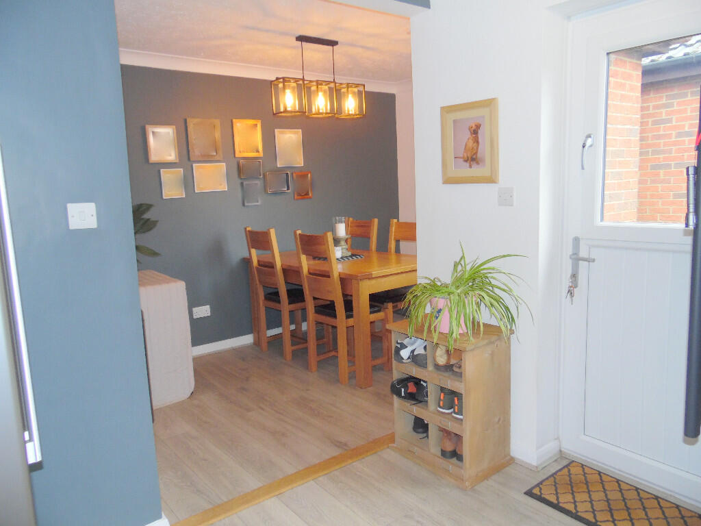 KITCHEN &amp; DINING