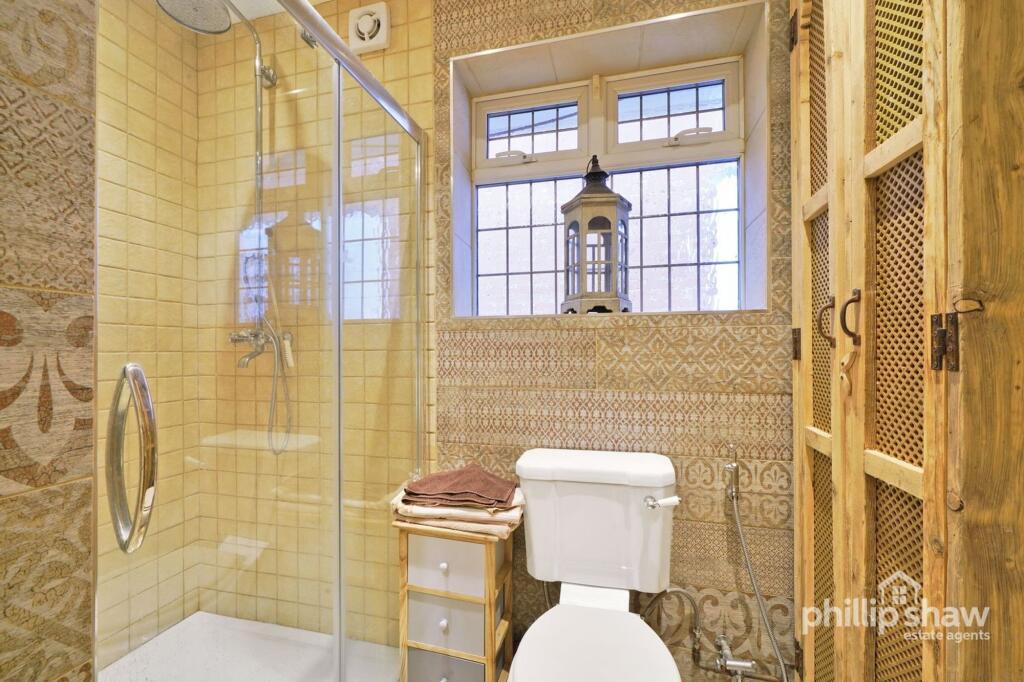Shower Room 1