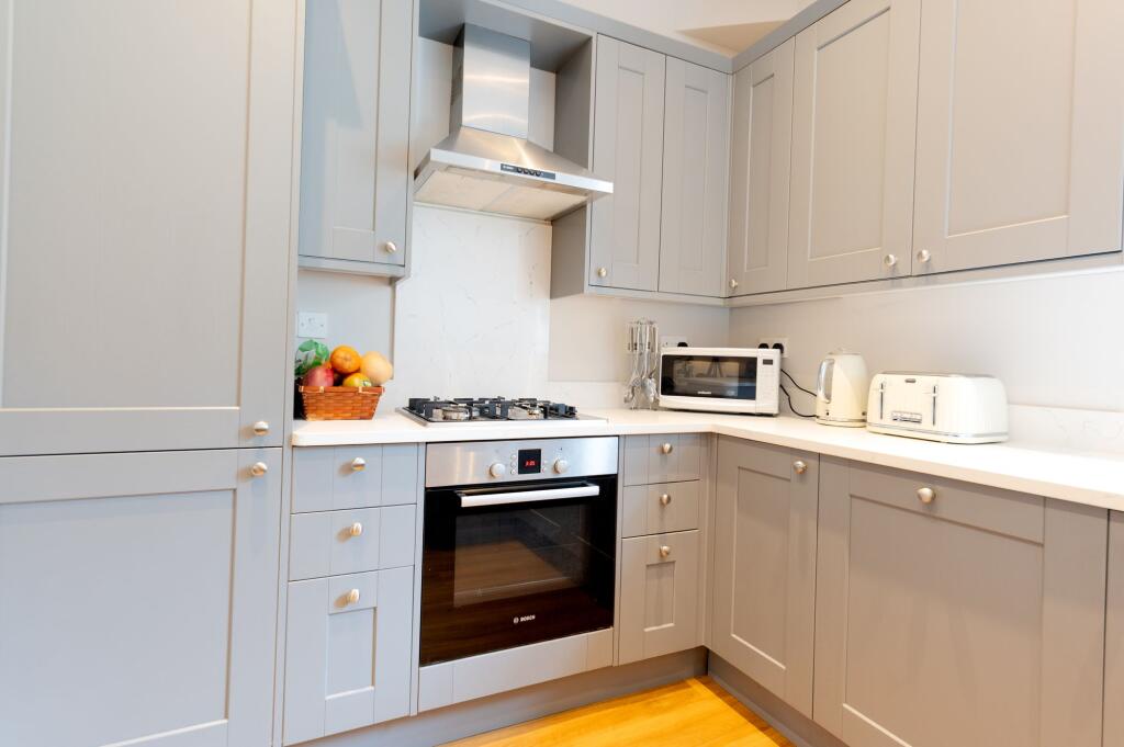 LOUNGE, KITCHEN AND DINER