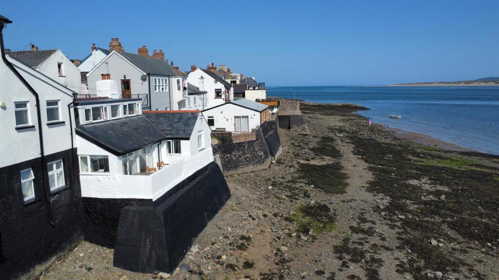 dji_fly_20250619_094254_600_1750322863774_photo_op