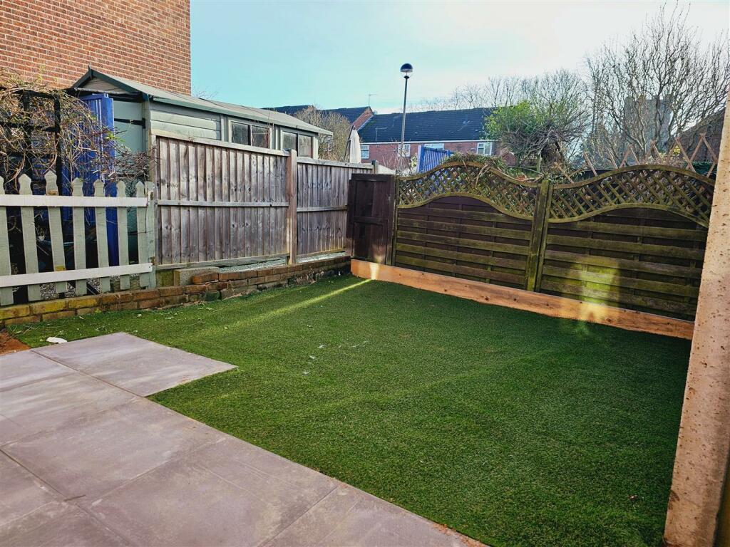 Chapel Street, Church Gresley (2).jpg