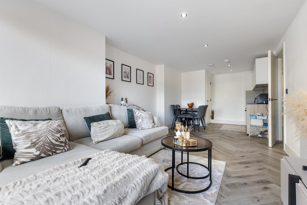 23 Velocity Towers, St Mary_s Gate 05_297.png