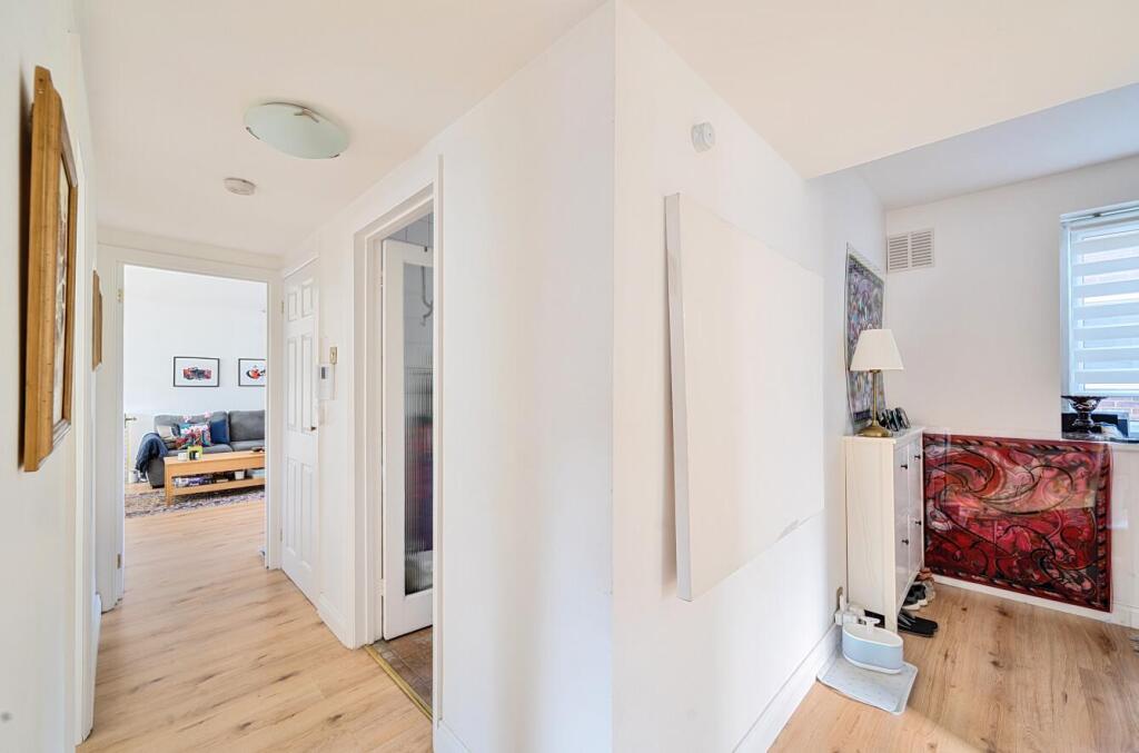 Davidson Frost-Wellings, DFW, White House Drive, H