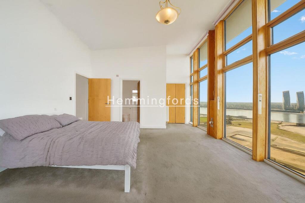 Western Beach Apartments-13.jpg