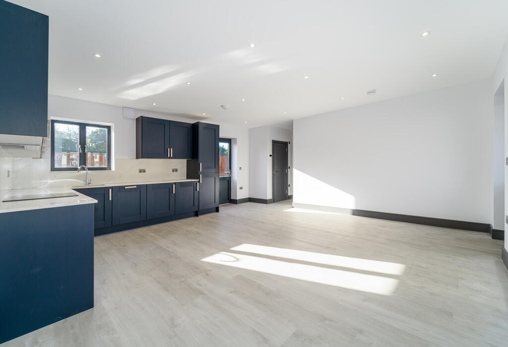 Living Room/Kitchen