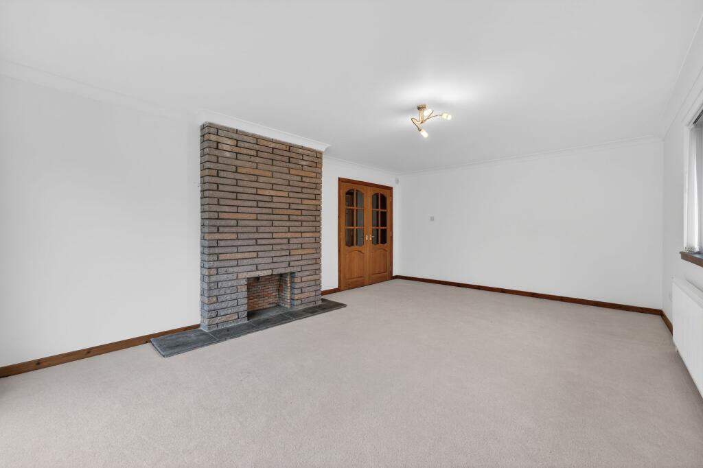 Lounge/3rd Bedroom