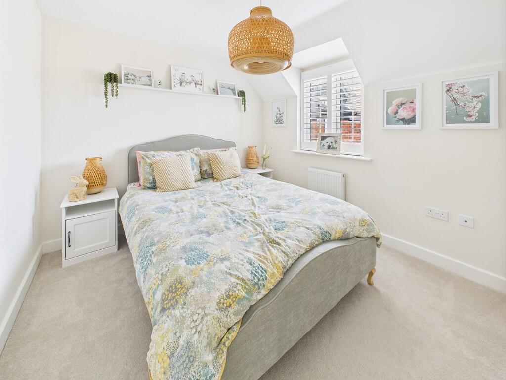 CAM05068G0-PR0038...