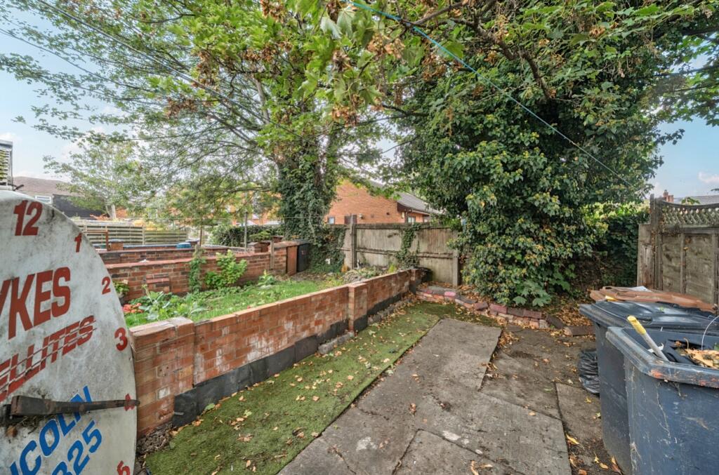 1353744-7-68c7dccf3a053