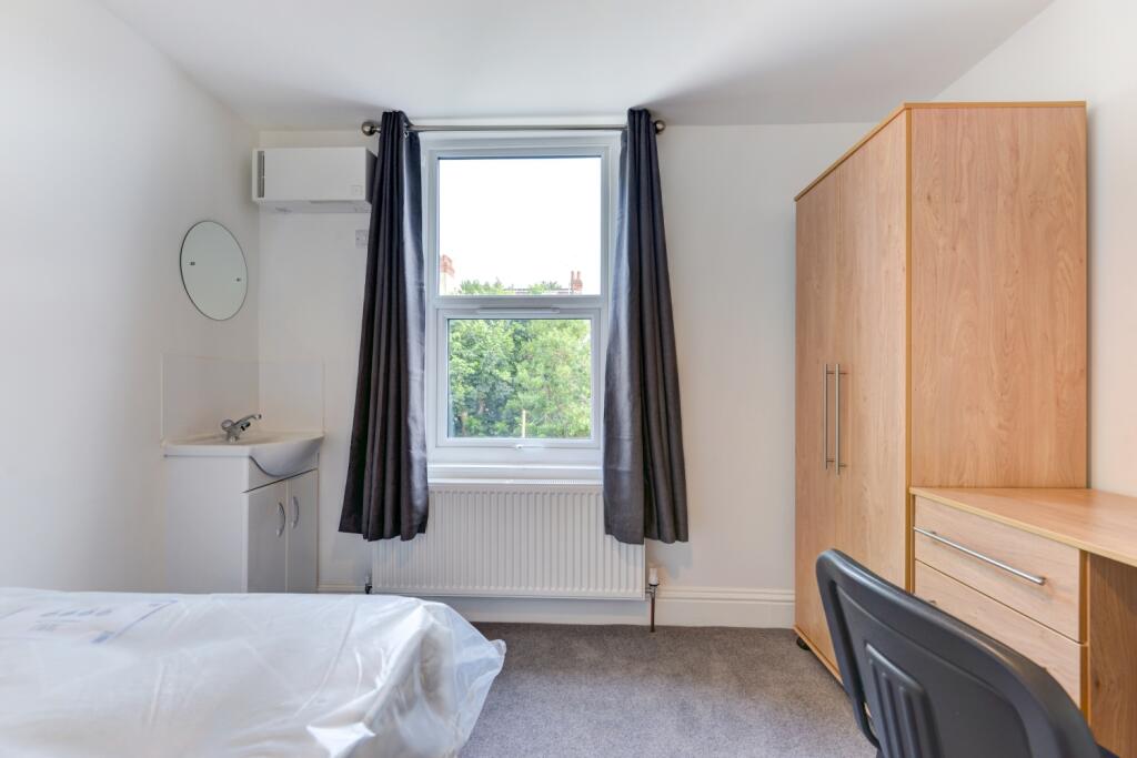 28 Gordon Road bedroom 3 (1)