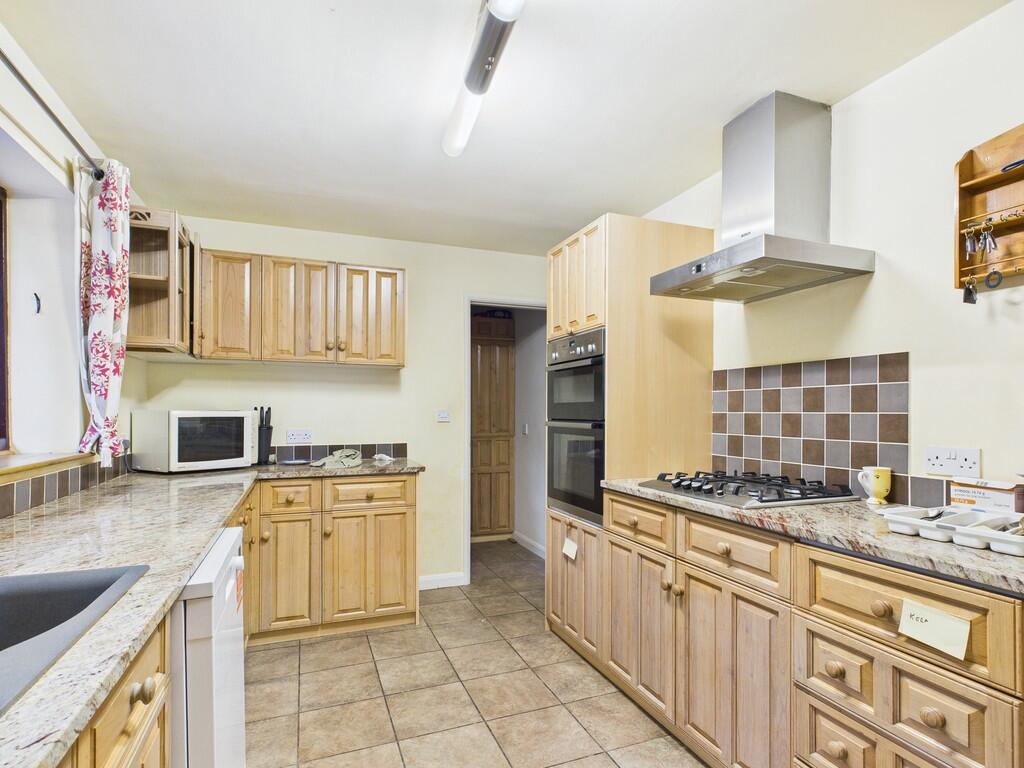 CAM03582G0-PR0140...